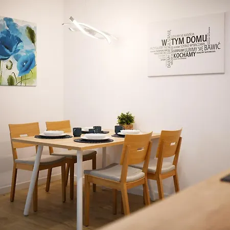 Nadmorskie Tarasy Baseny,sauny,garaż Port -navigator