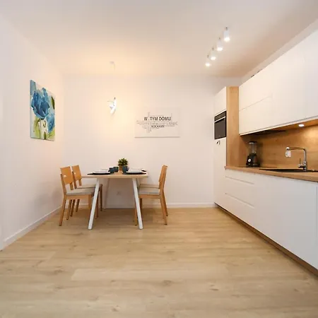 Nadmorskie Tarasy Baseny,sauny,garaz Port -navigator *