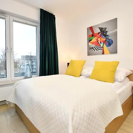 Apartament Nadmorskie Tarasy Baseny,sauny,garaz Port -navigator
