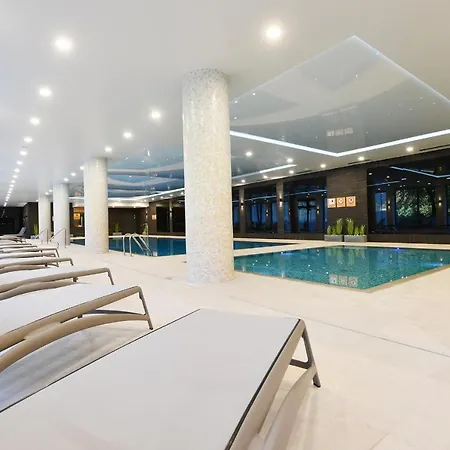 Apartament Nadmorskie Tarasy Baseny,sauny,garaż Port -navigator