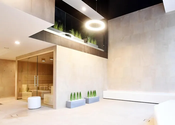 Nadmorskie Tarasy Baseny,sauny,garaz Port -navigator * Kolobrzeg