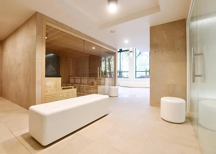 Nadmorskie Tarasy Baseny,sauny,garaz Port -navigator *