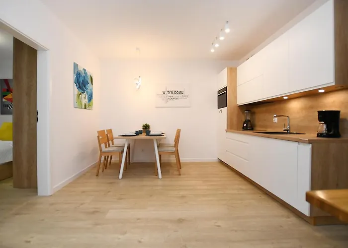 Nadmorskie Tarasy Baseny,sauny,garaz Port -navigator *