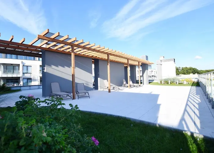 Apartment Nadmorskie Tarasy Baseny,sauny,garaz Port -navigator