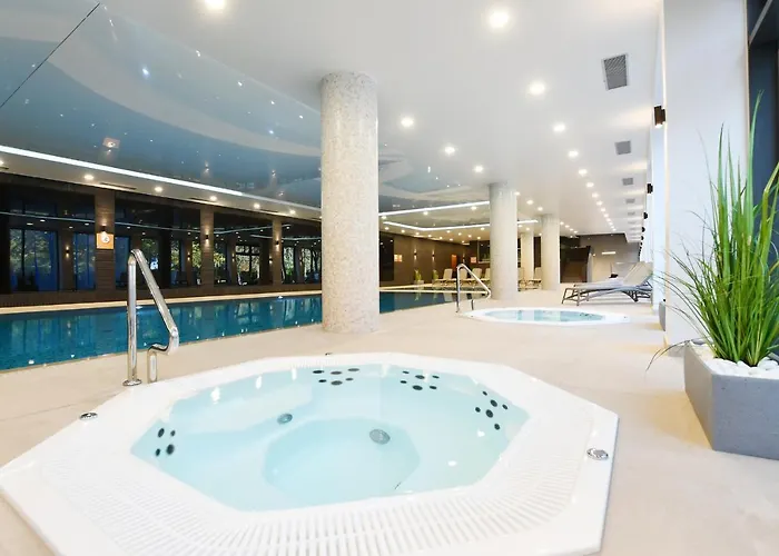 Apartment Nadmorskie Tarasy Baseny,sauny,garaz Port -navigator