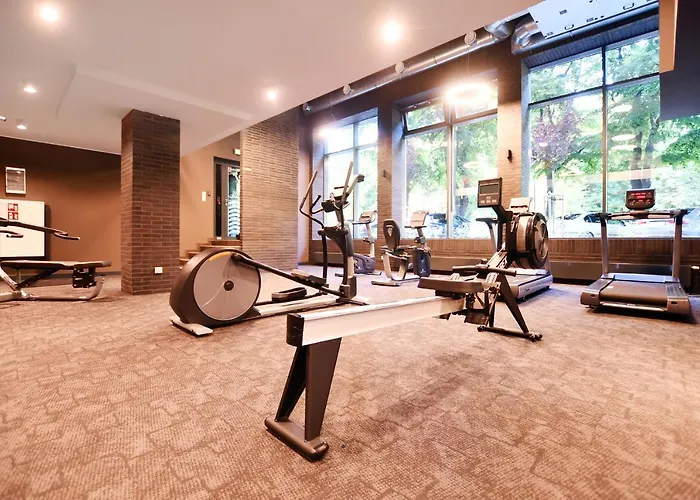 Nadmorskie Tarasy Baseny,sauny,garaz Port -navigator Kolobrzeg